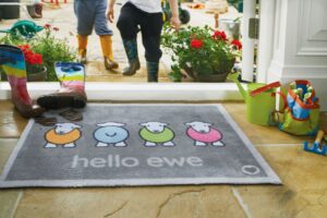 hug-rug-doormat-hello-ewe-2