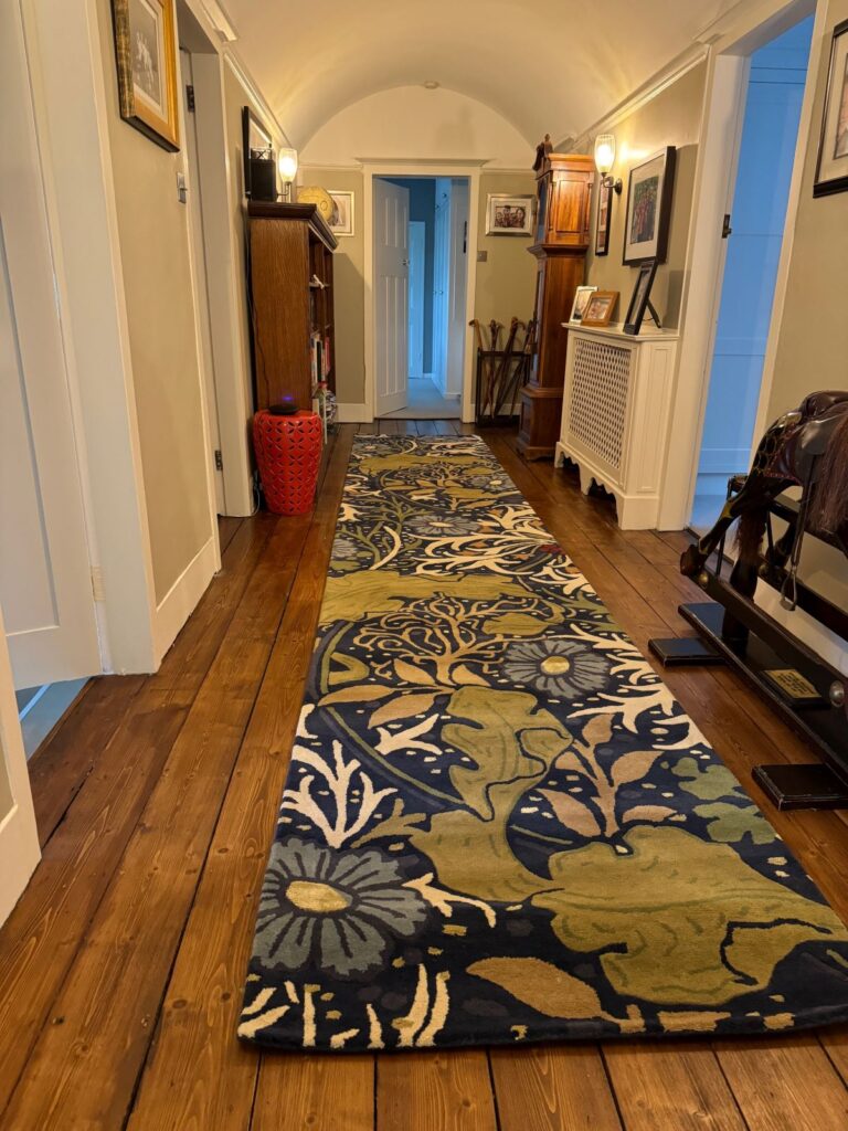 morris-rug-seaweed-ink-28008-runner-custom-size