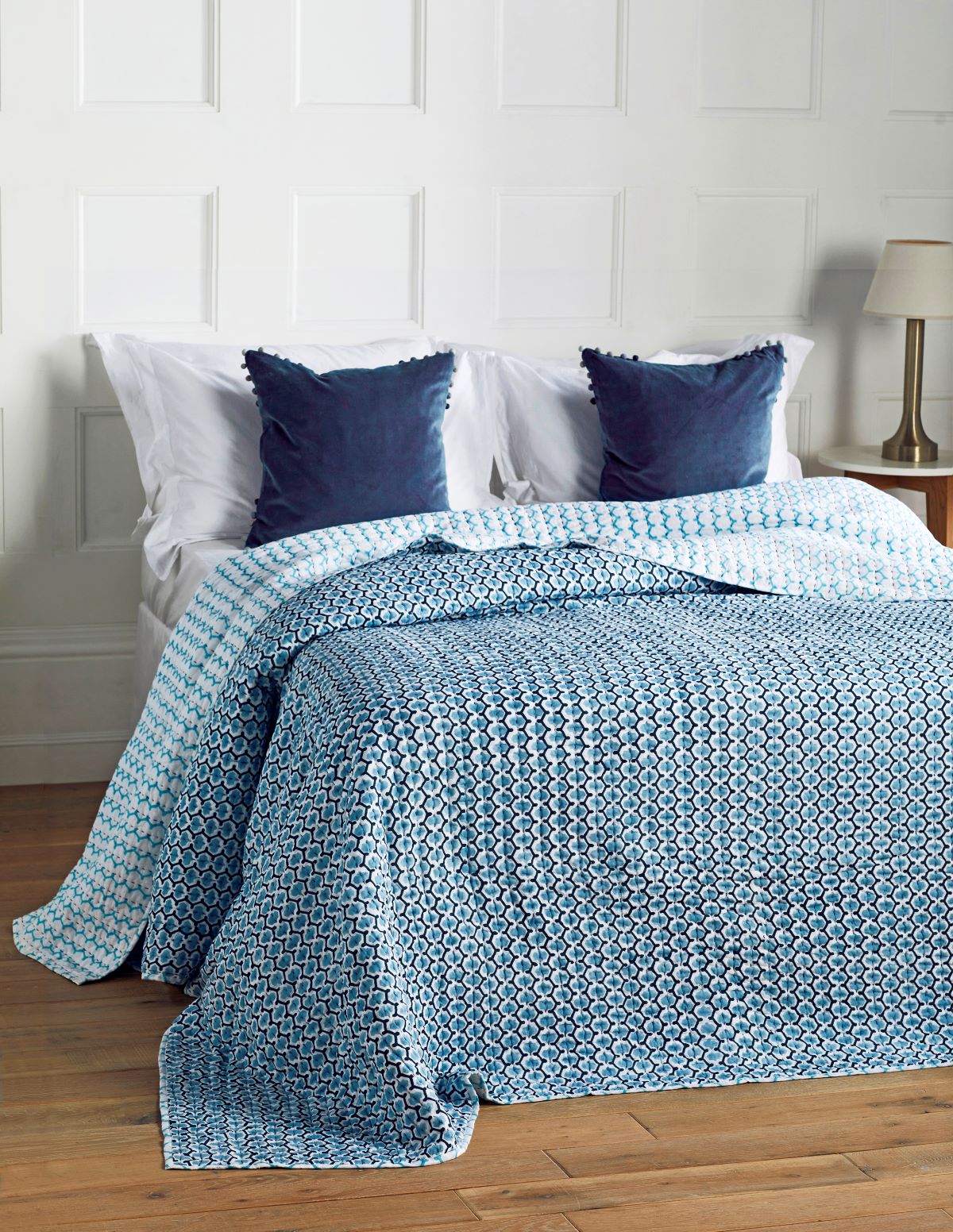 walton-co-bedspread-jaipur-blue